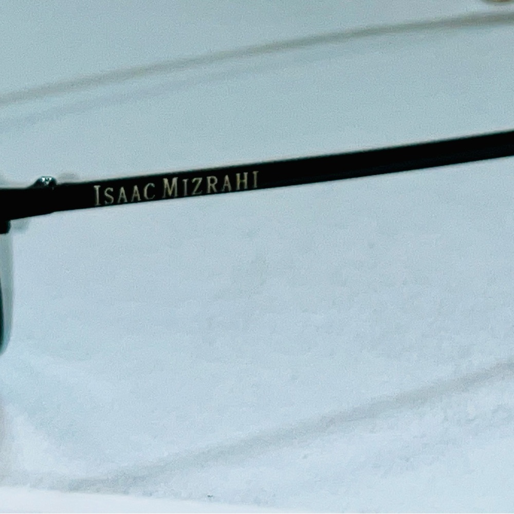 Isaac Mizrahi Sunglasses - Picture 2 of 4